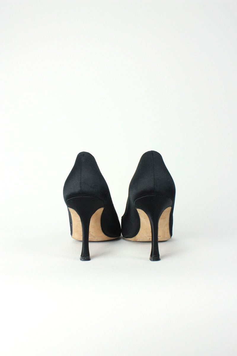 MANOLO BLAHNIK Pumps - 37.5 IT | 7.5 US