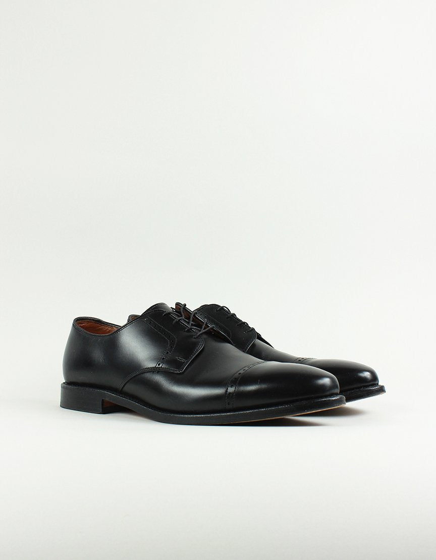 Allen edmonds clearance clifton