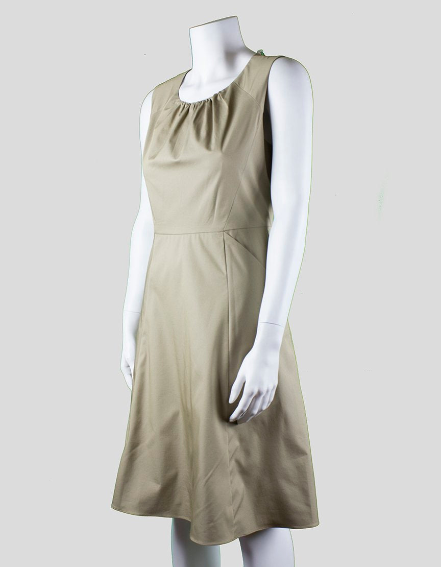 Elie Tahari Sleeveless Kemper Dress With A Line Skirt Size 6