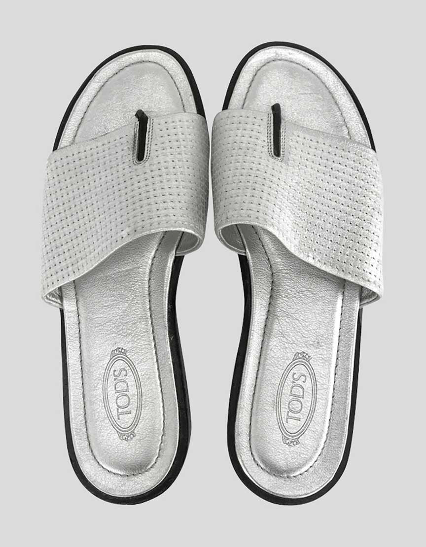 TOD's Sliver Embellished Thong Slide Sandals - 8.5 US