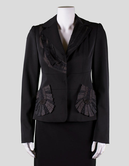 Elie Tahari Black Three Snap Closure Blazer With Ruffle Design At The Lapel Bust And Pocket Snap Closures Size 2