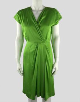 Diane Von Furstenberg Green Akari Sleeveless Dress With V-Neckline And Gathering At Waist Size 2 US