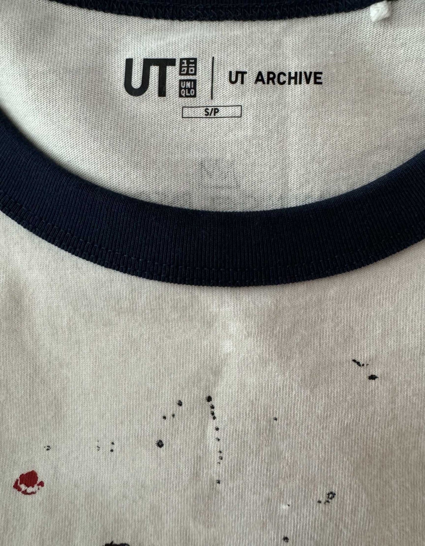 UNIGLO UT ARCHIVE Graphic Tee - Small