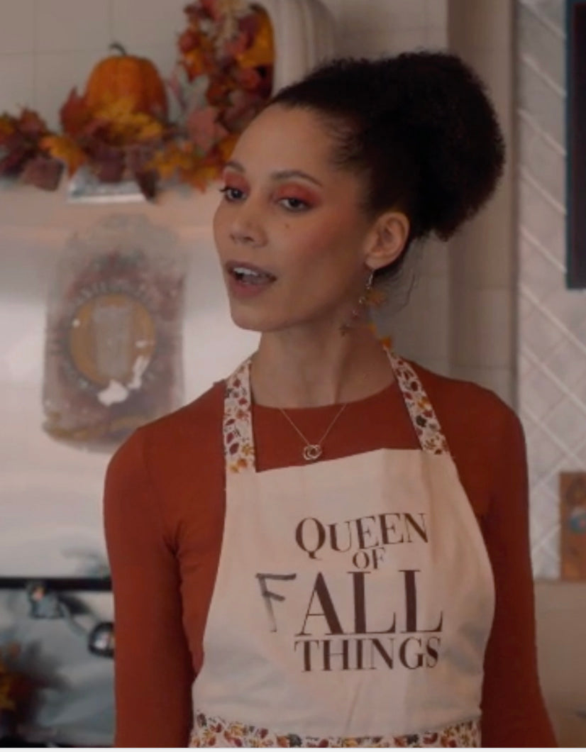 QUEEN OF FALL THINGS Apron - One Size