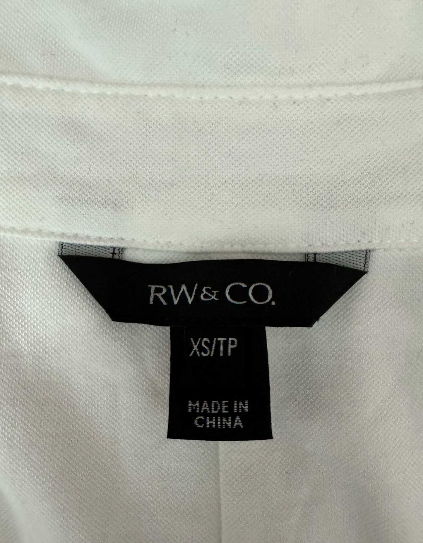 RW&CO. Short-Sleeve Buttoned-Down Blouse- X-Small