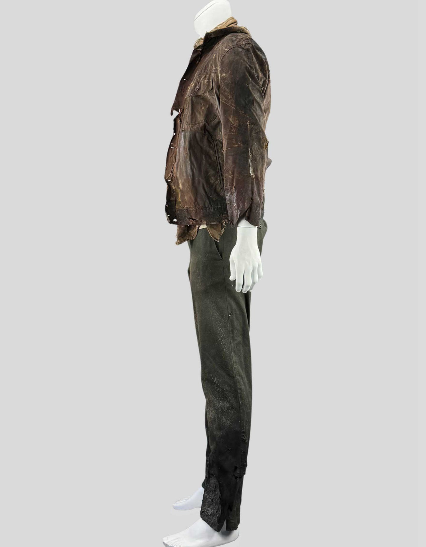 THE WALKING DEAD Men's 'Woods Walker' 4-Piece Costume (22 of 30) - Small