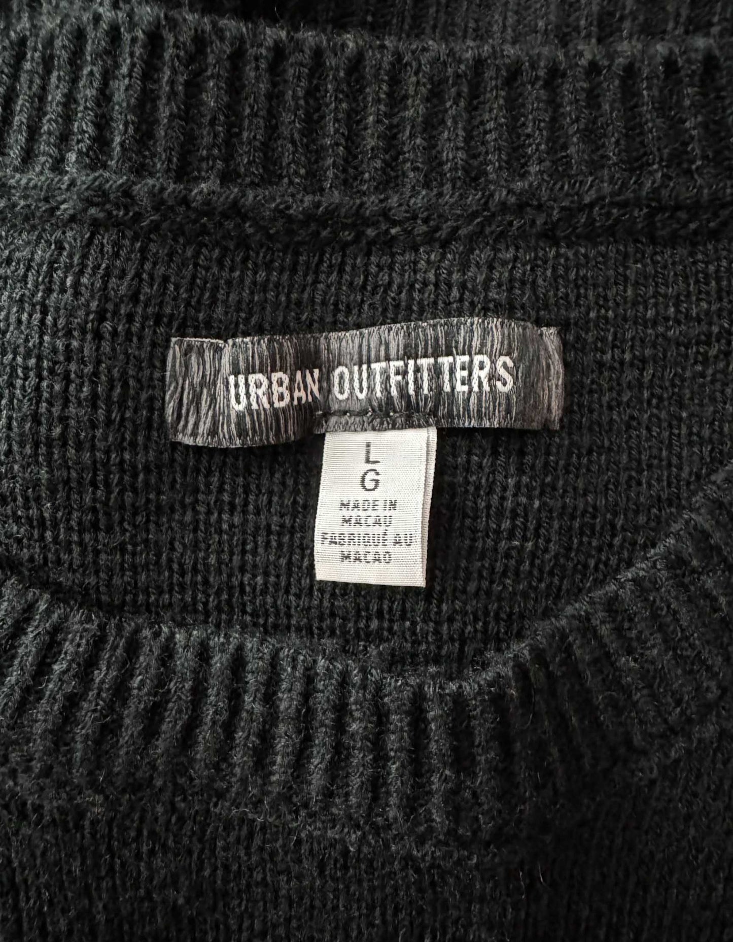 URBAN OUTFITTERS Stripe Pullover Sweater - Large